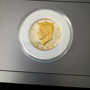 2000-P 24 K Gold And .999 Silver Plated Cameo Kennedy Half Dollar.